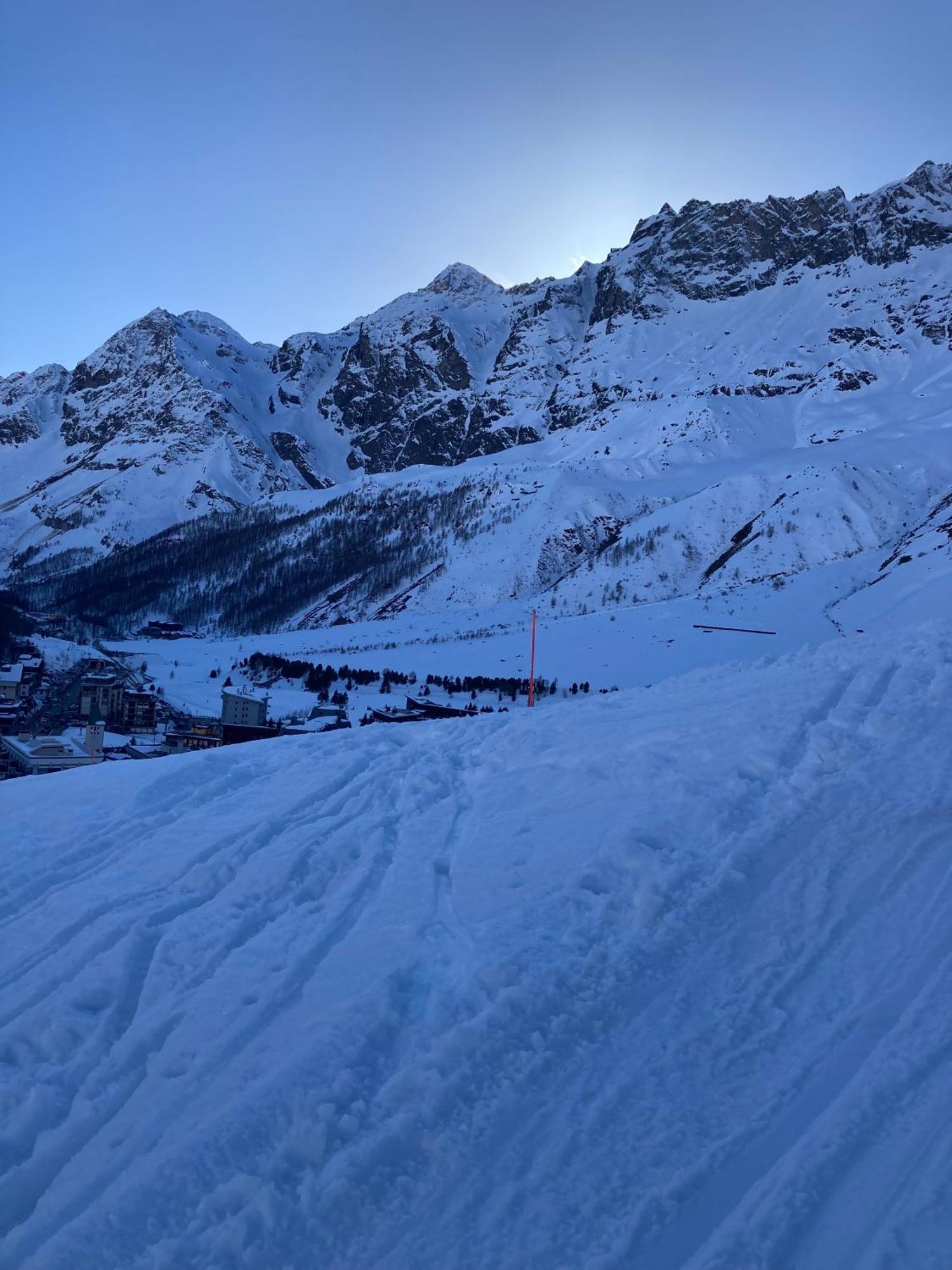 Stella Del Cervino, Ski In & Ski Out, With Garage Breuil-Cervinia Eksteriør bilde